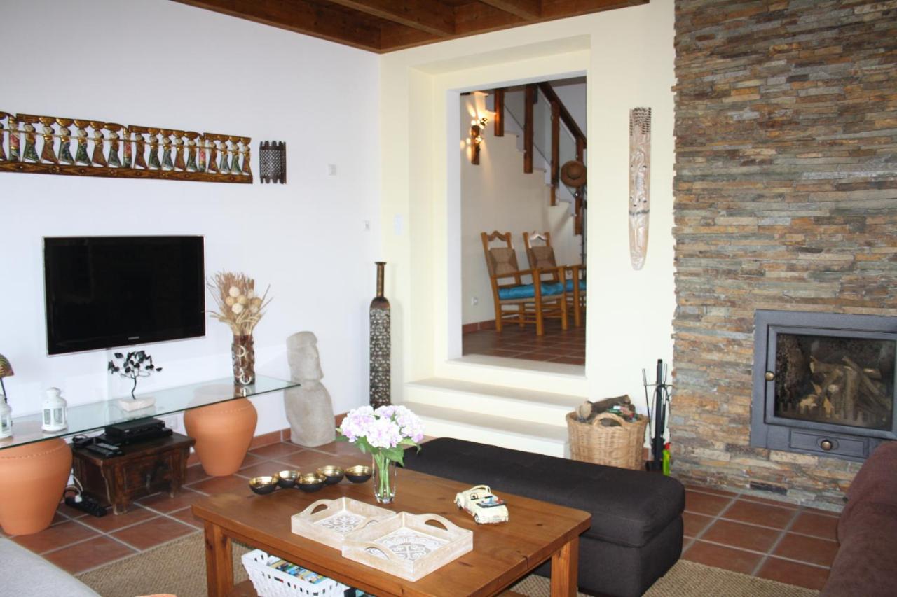 Monte Da Sapaleira Guest House Алжезур Екстериор снимка